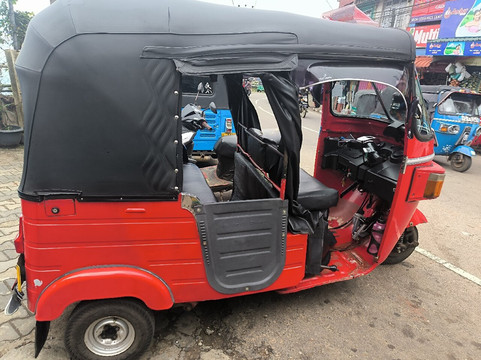 Haputale Tuk Tuk Tours-哈普特莱必去景点