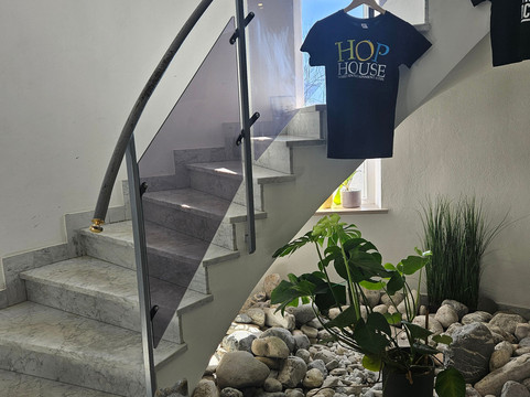 Neotropica, Postojna, Slovenia-波斯托伊纳必去景点