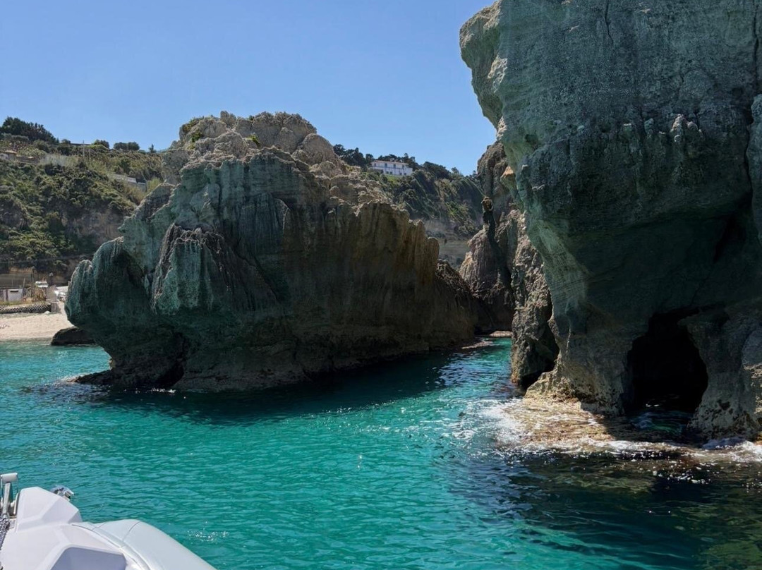 Easy Rental Boat Tropea-特罗佩阿必去景点