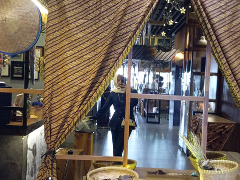 楠榜巴提夸酒店主图