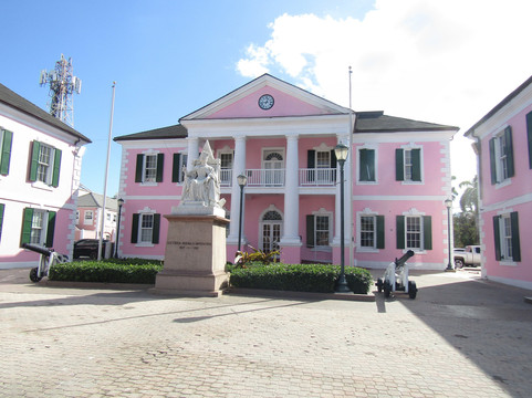 Parliament Square-拿骚必去景点