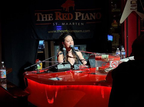 The Red Piano-Pelican Key必去景点