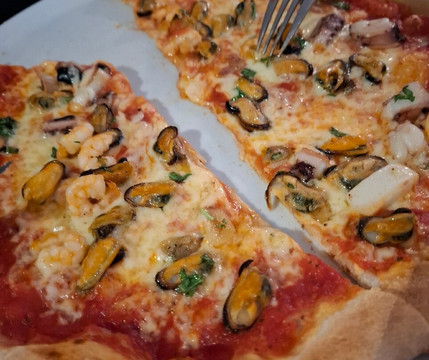 Panos Pizza and Pasta Bar主图