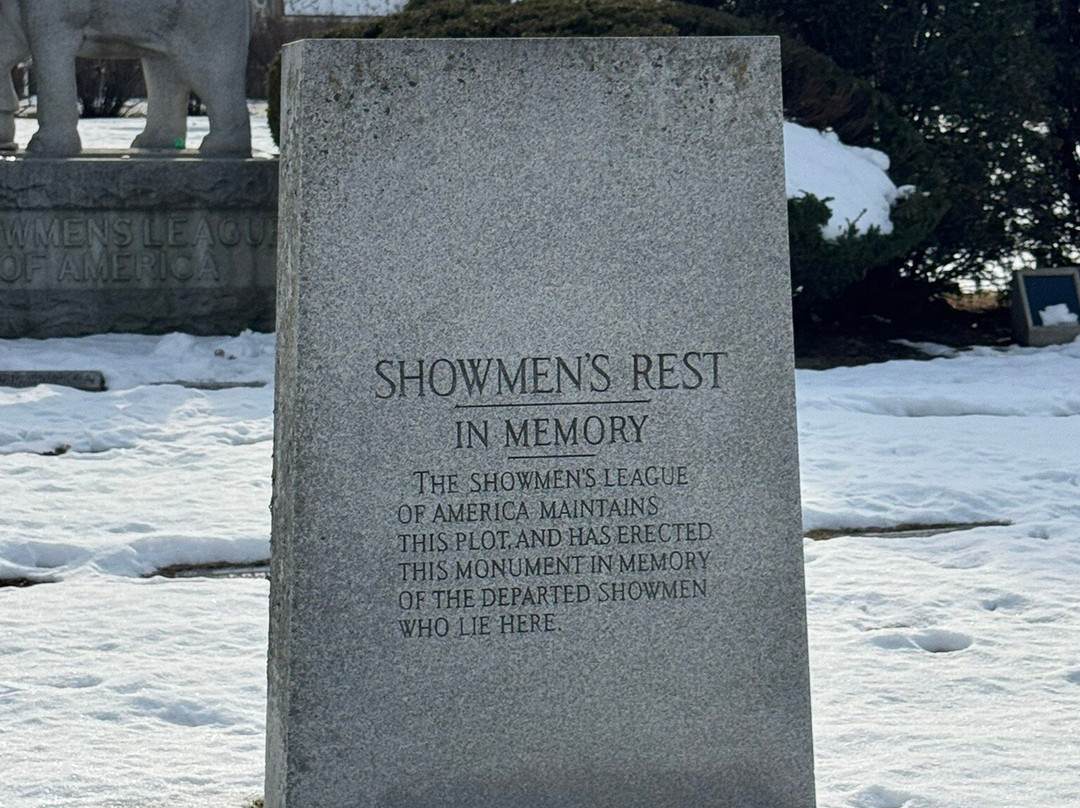 Woodlawn Funeral Home and Memorial Park-Forest Park必去景点