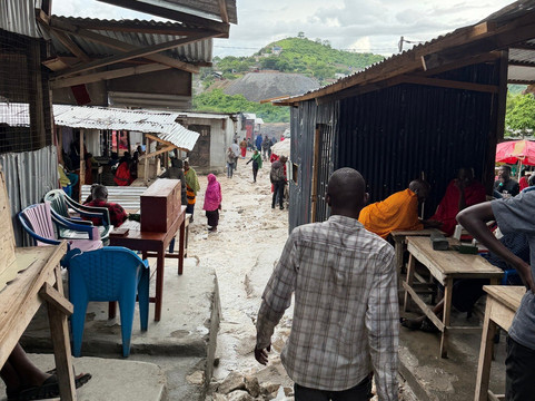 Tanzanite Gems Cultural Tourism-Mererani必去景点