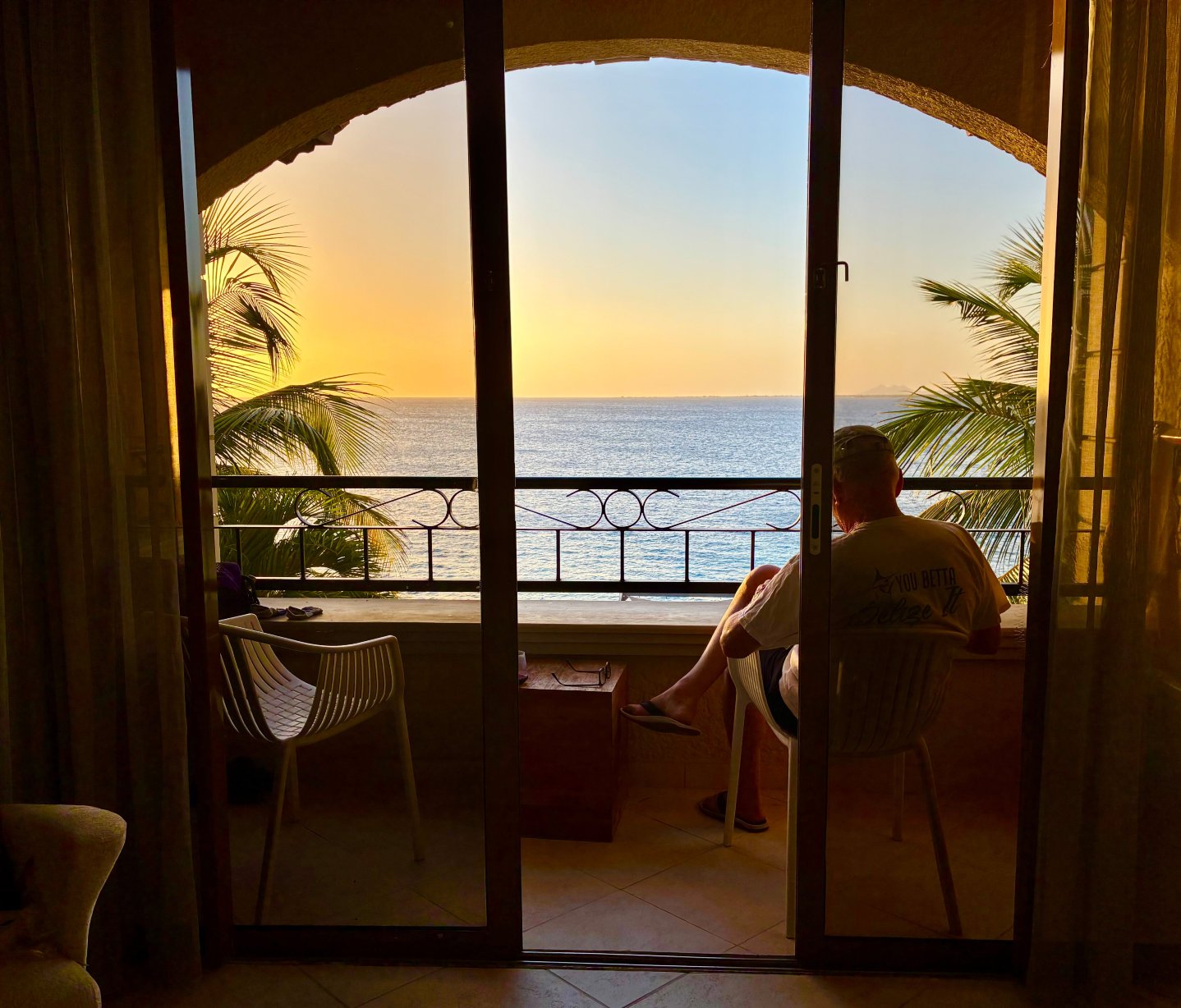 贝拉芳 - 华丽海滨酒店-客卧