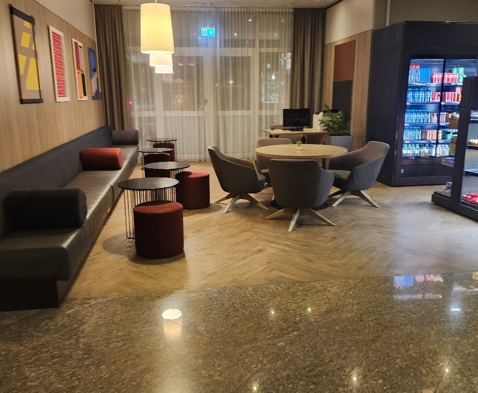 法兰克福国会皇冠假日酒店主图