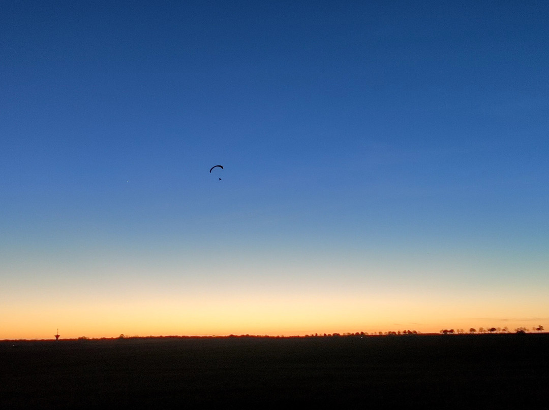 Para Ton Air - Ulm Paramoteur-Crepy-en-Valois必去景点