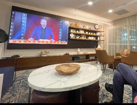 奥兰多市中心万豪万怡酒店主图