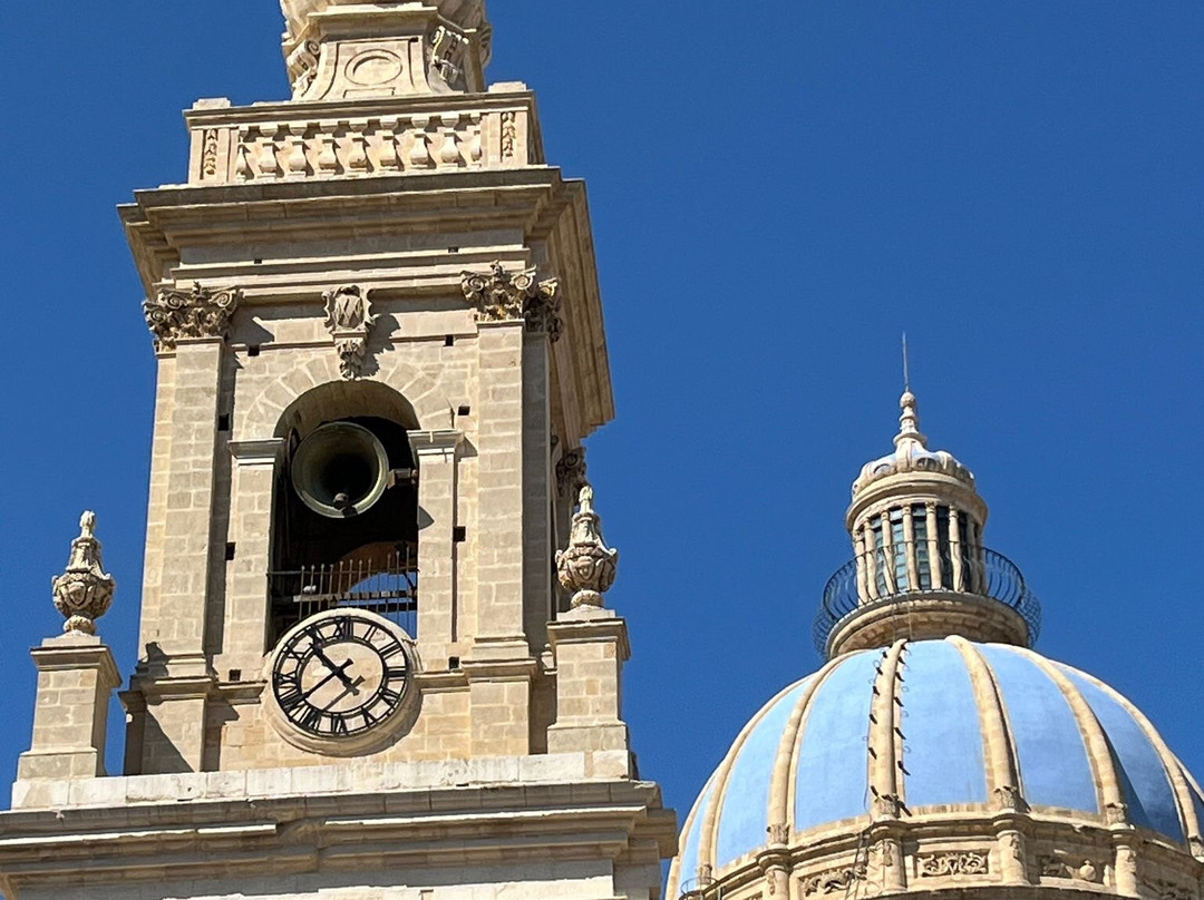 但丁之家酒店主图