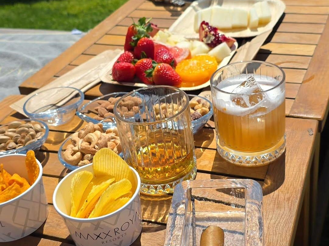 马克斯皇家贝莱克高尔夫度假村主图