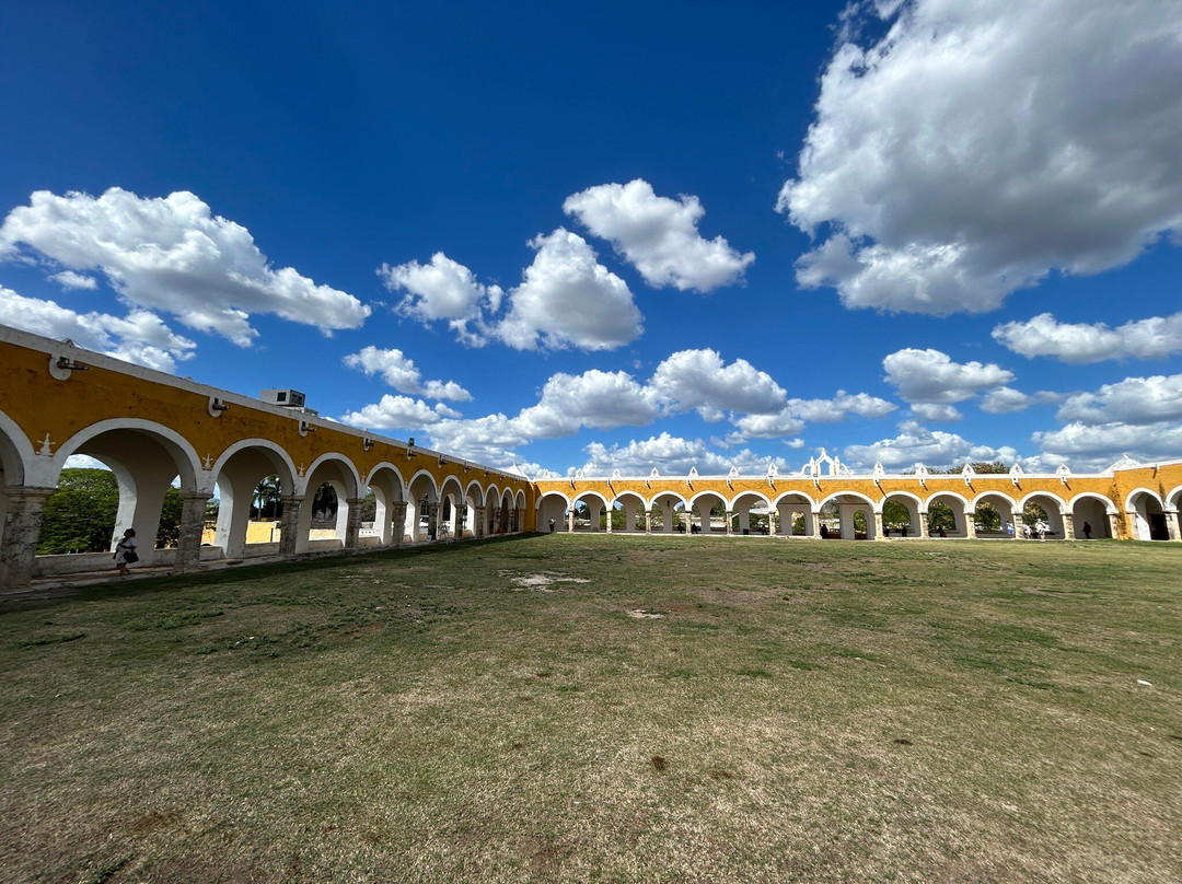 Convento de San Antonio de Padua-Izamal必去景点