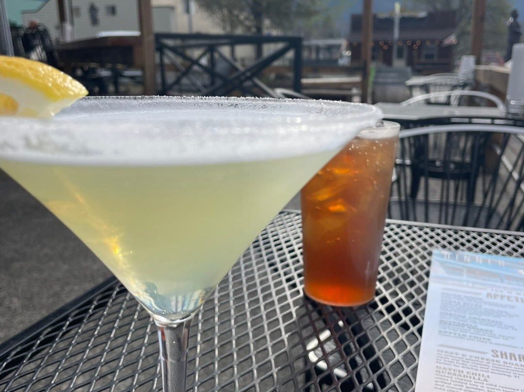 Slack Drinks & Dining