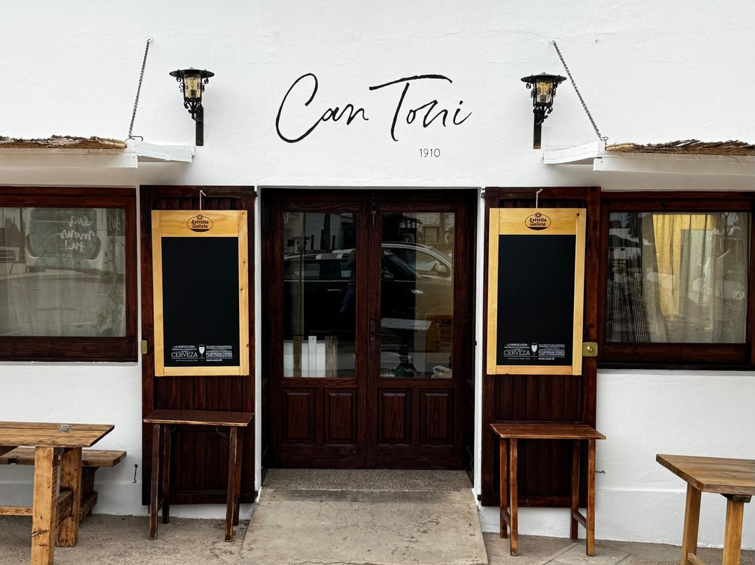 El Pilar de la Mola餐馆和美食-Can Toni