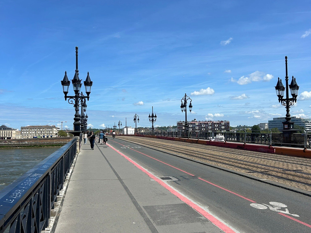 Pont de Pierre-波尔多必去景点