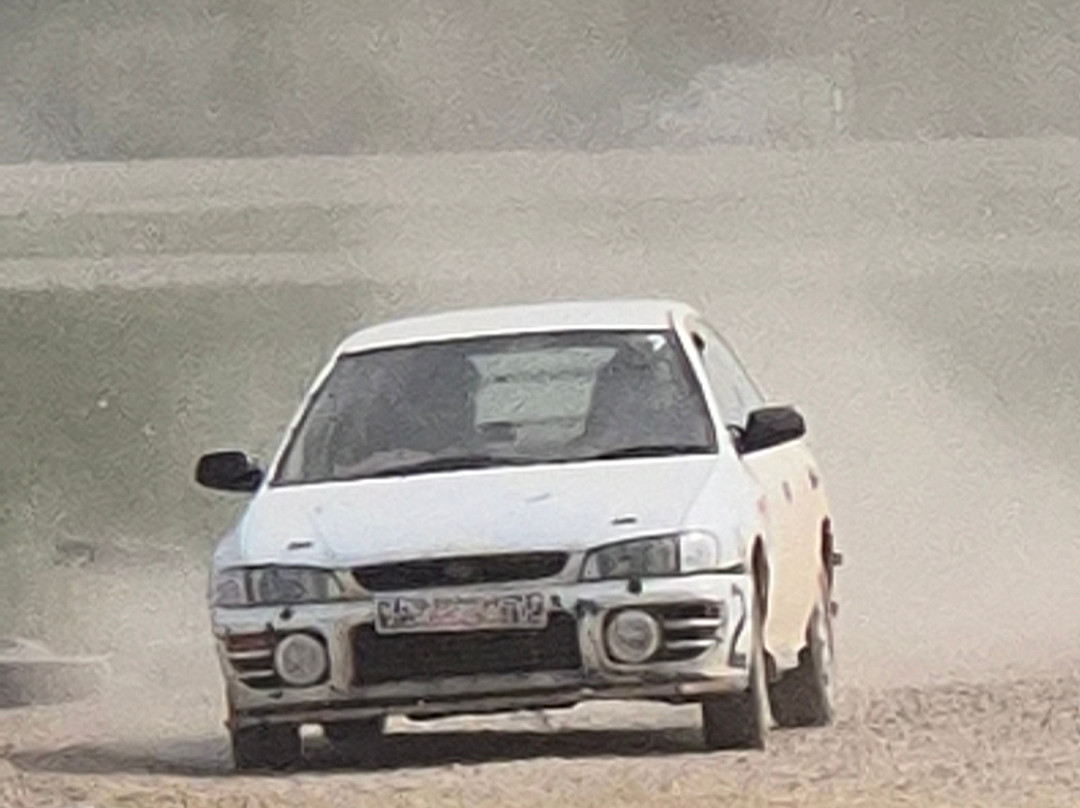 Everyman Driving Experiences-Hoton必去景点