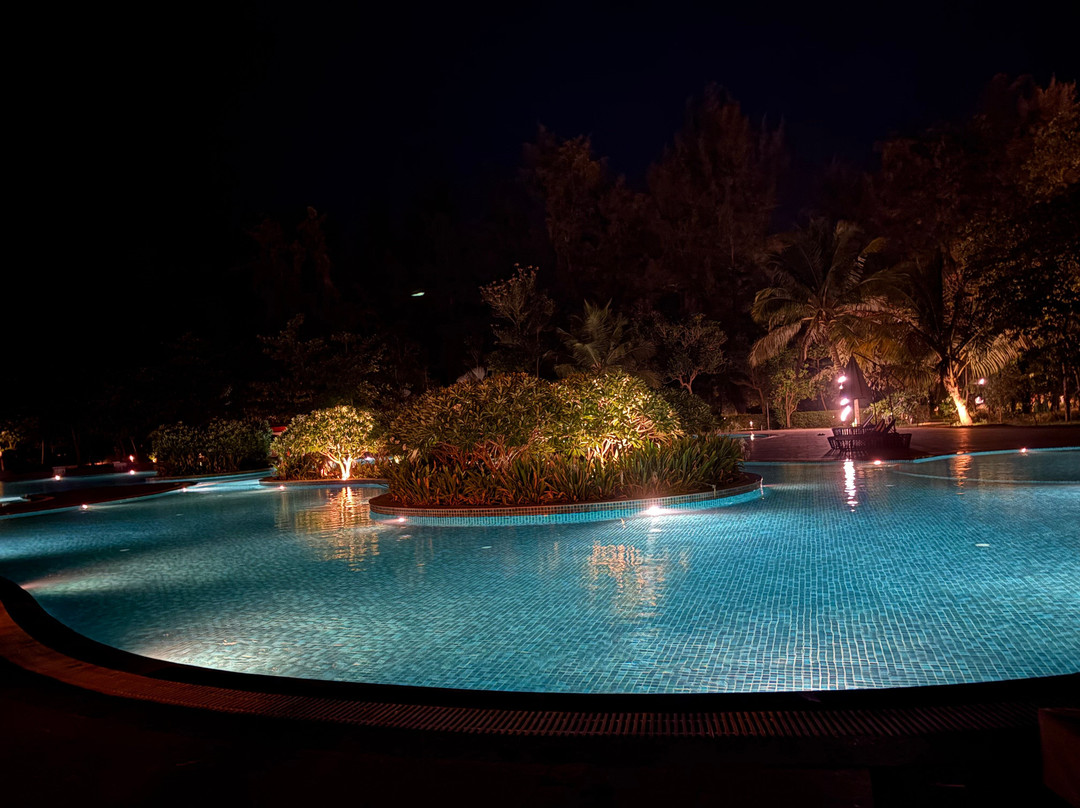 Denissons Beach Resort主图