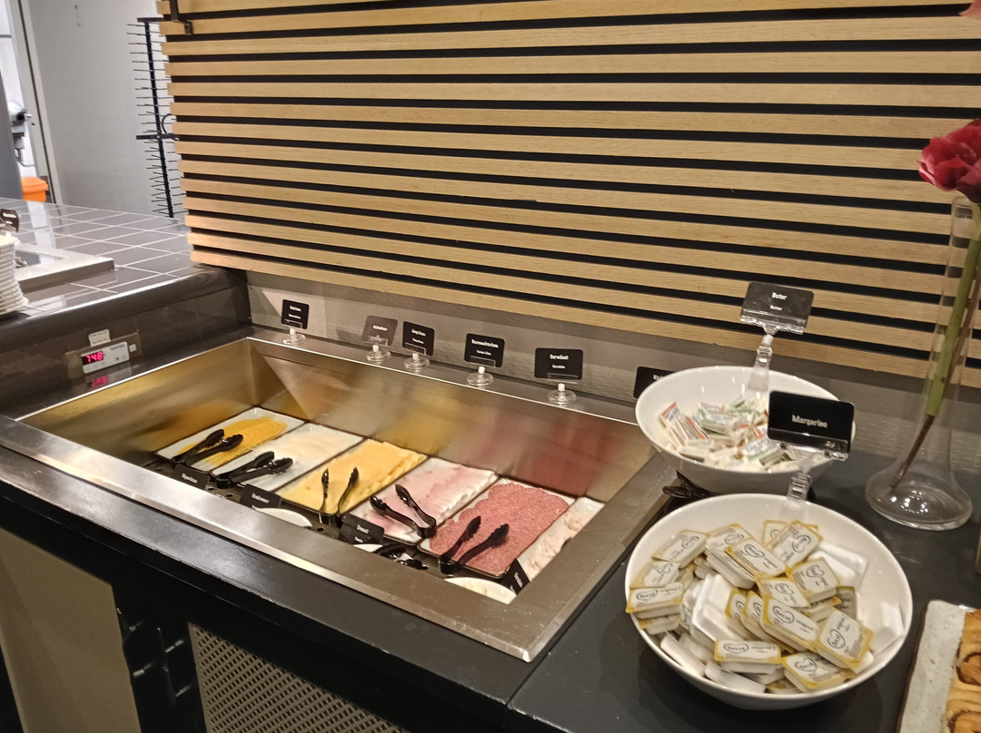 木莓伦敦弗莱彻餐厅酒店主图