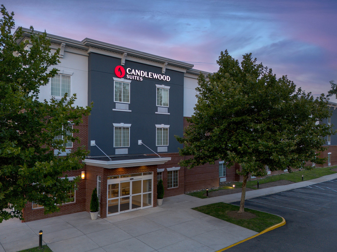 Candlewood Suites 亚历山大西北主图