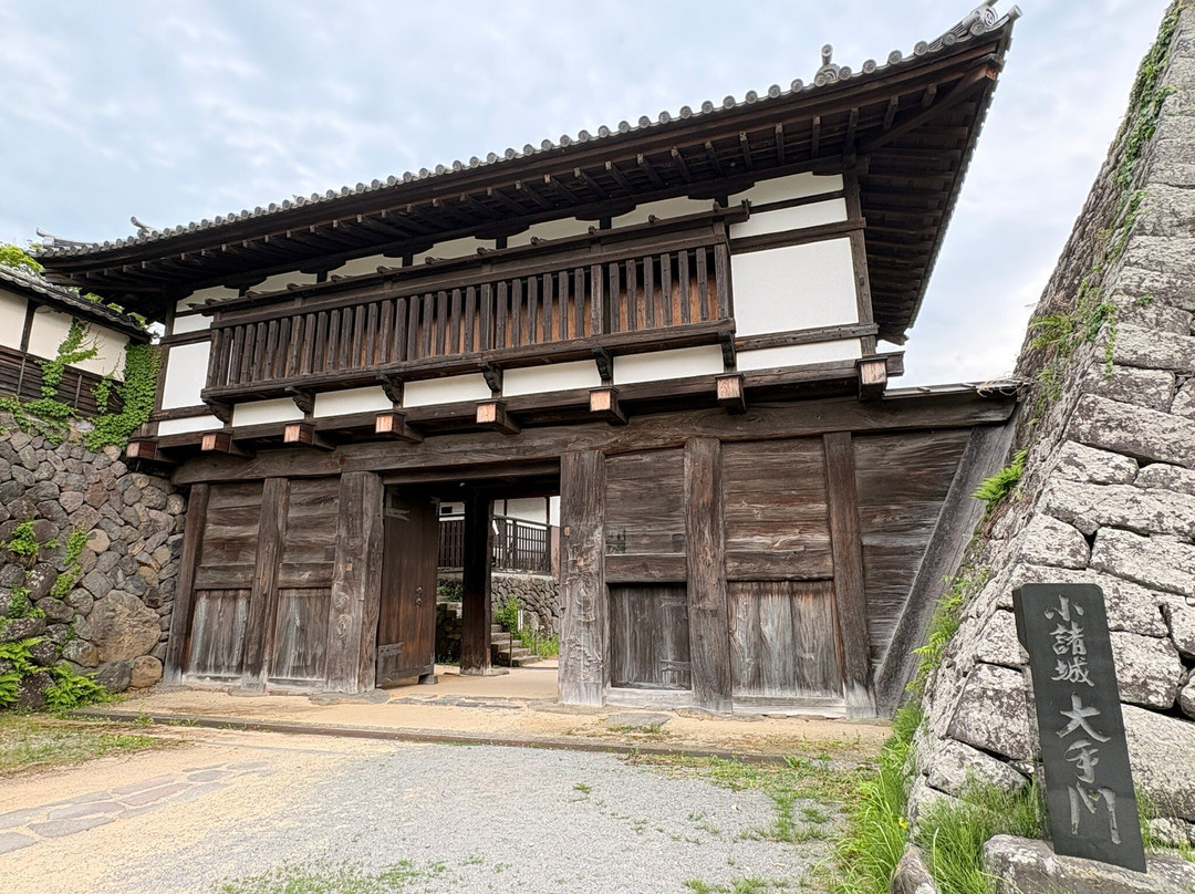 Komoro Castle Otemon-小诸市必去景点