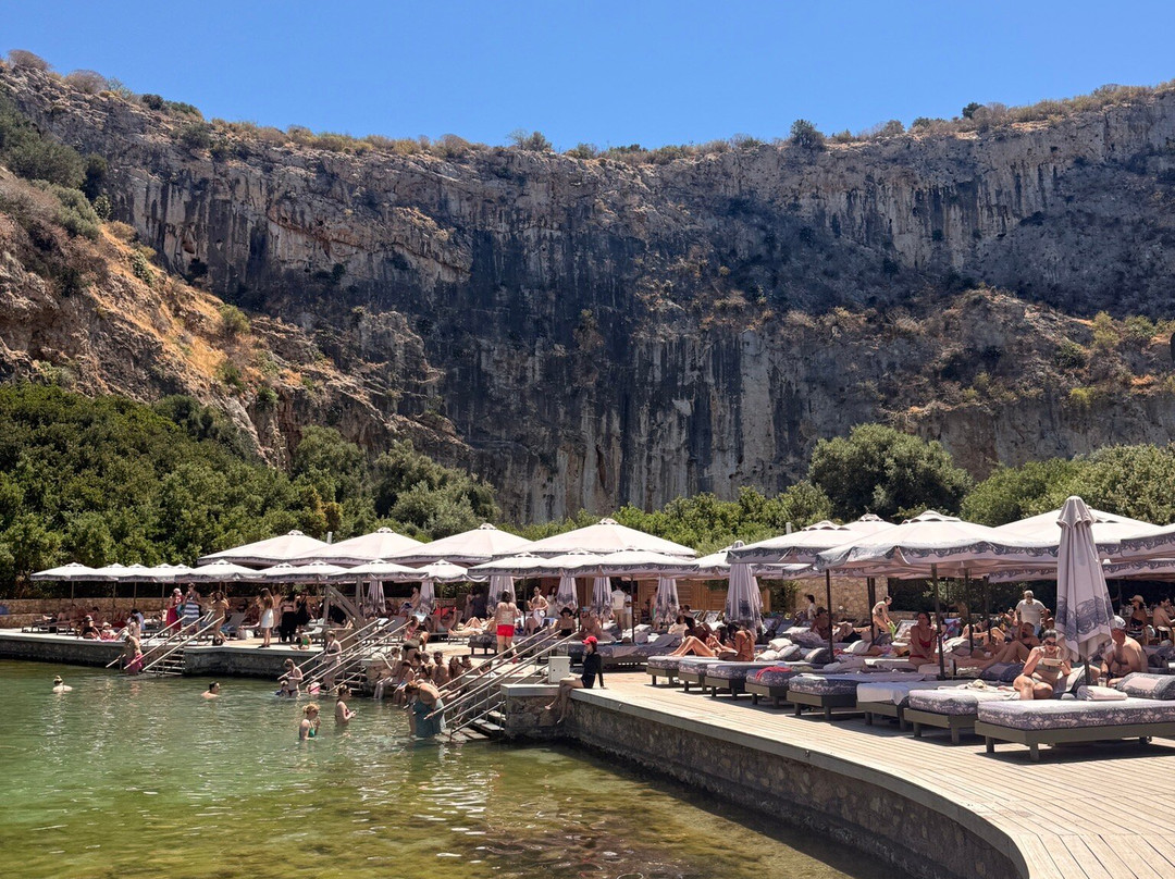 Lake Vouliagmeni-沃立歌美尼必去景点
