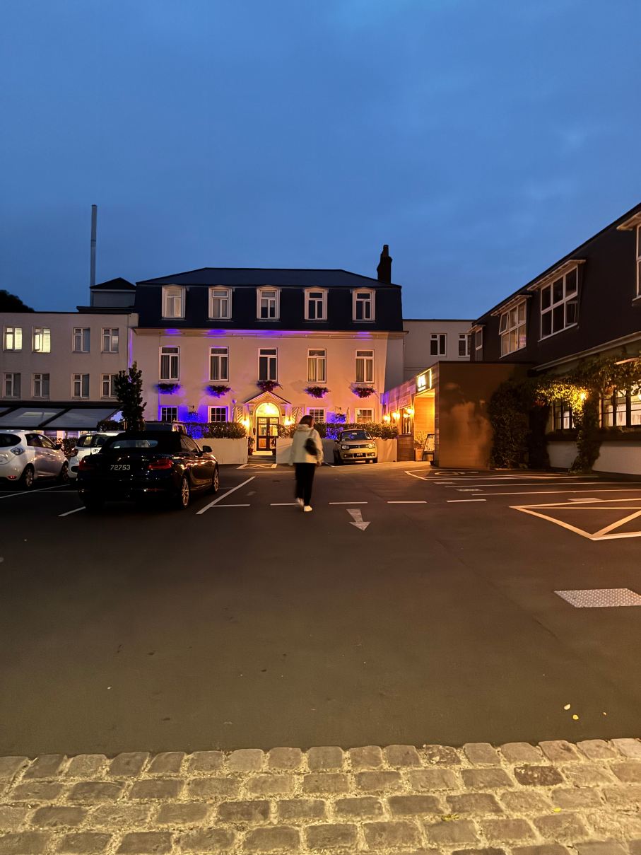 莱斯罗科特酒店-旅行者