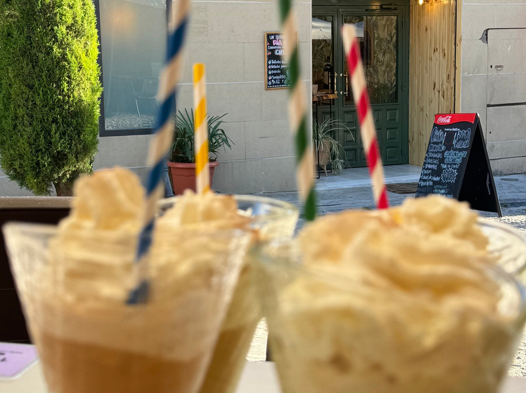 Palila Cafe Bar
