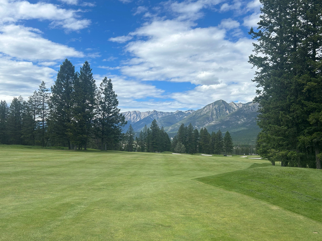 The Springs Course And Elevation Dining Restaurant-Radium Hot Springs必去景点
