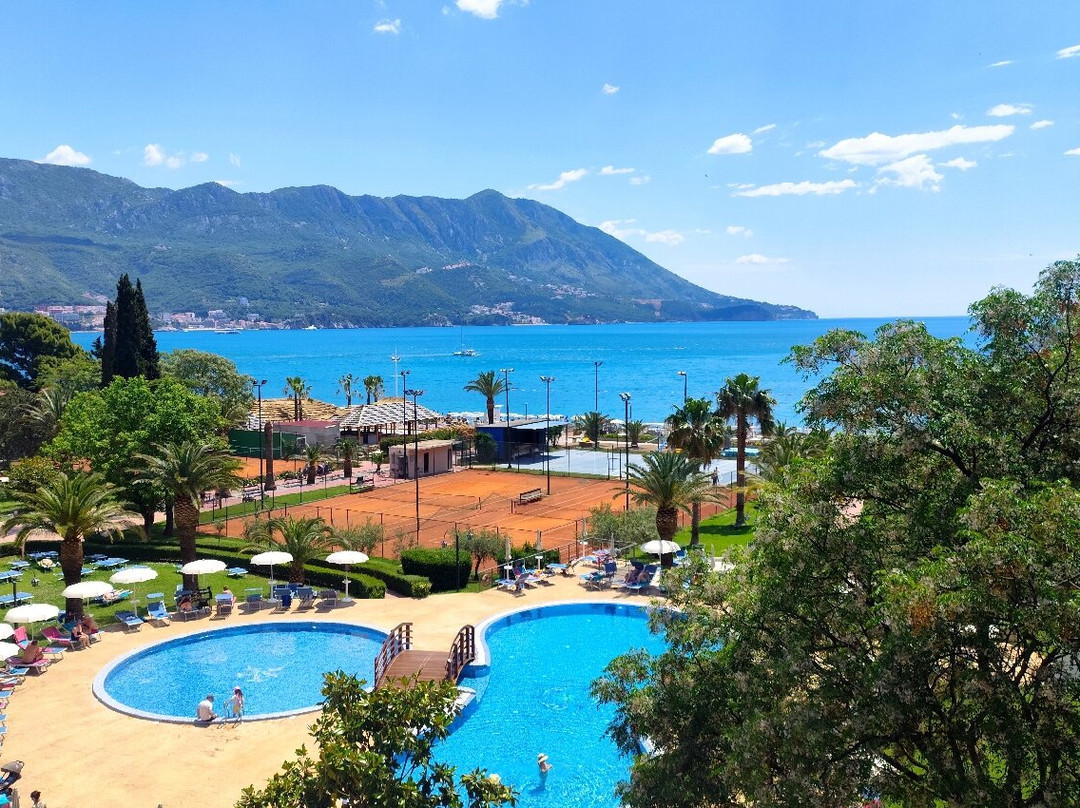 Iberostar Waves Bellevue主图