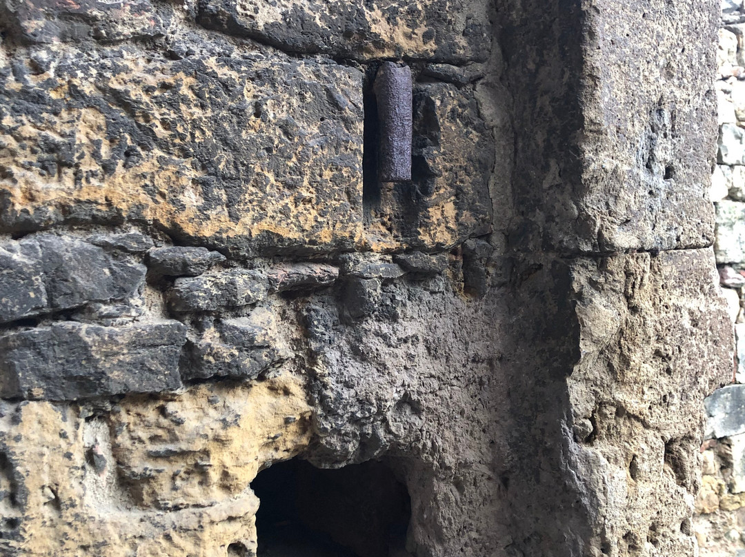 Porta Cappuccini-圣奎里科多尔恰必去景点