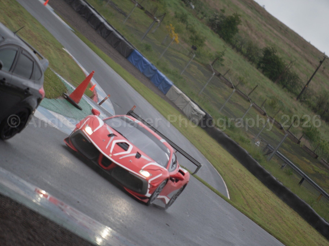 Knockhill Racing Circuit-丹弗姆林必去景点