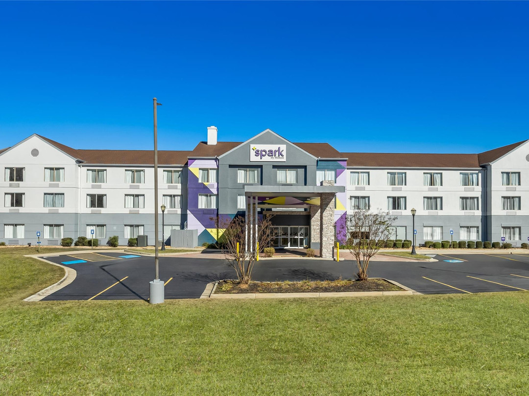 Spark by Hilton Macon North