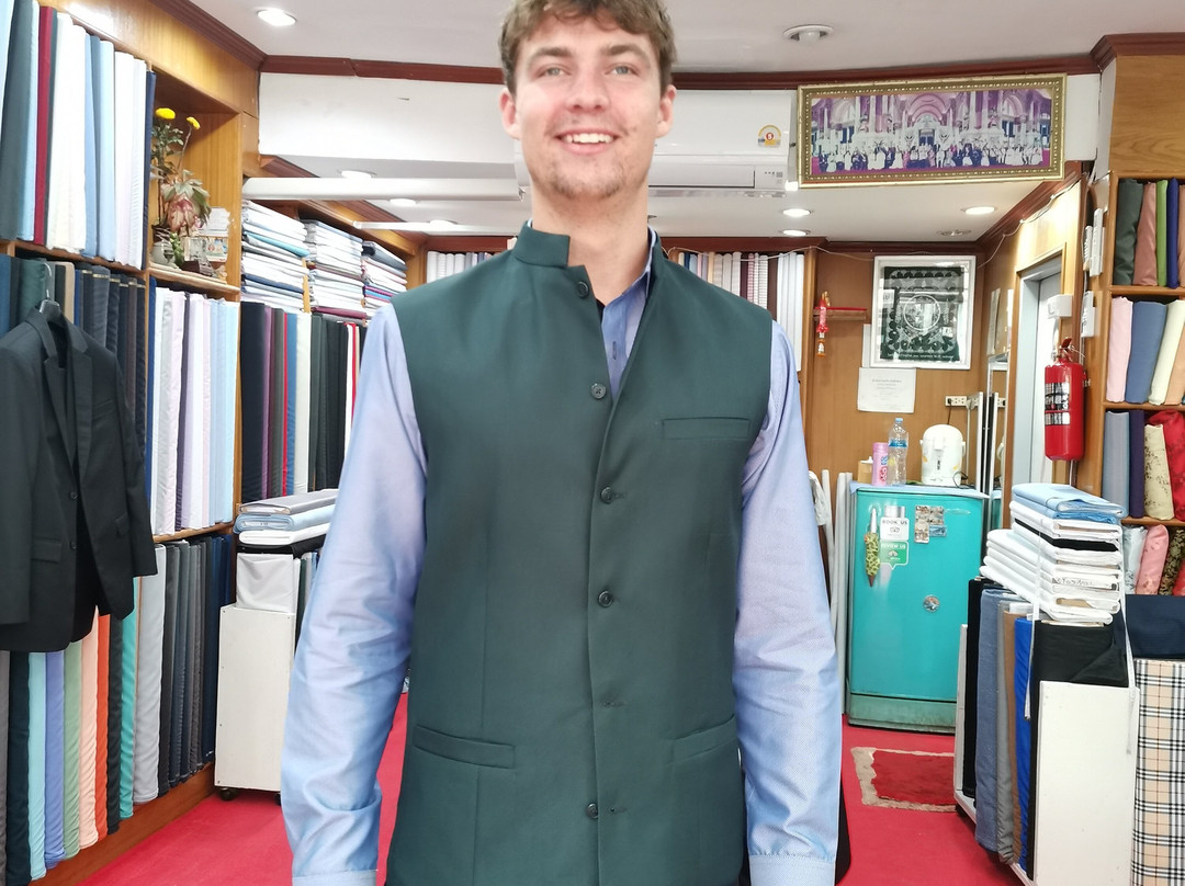 Mr. MOSS Ladies and Gents Custom Tailor-马叻必去景点