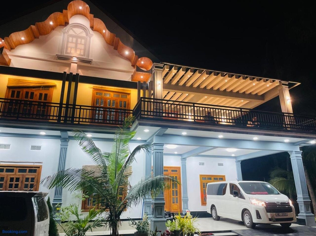 MTR Guesthouse