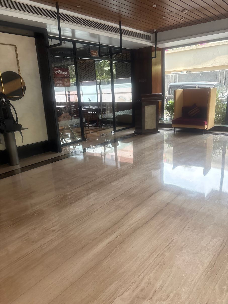 贾朗达尔温德姆华美达安可酒店-旅行者
