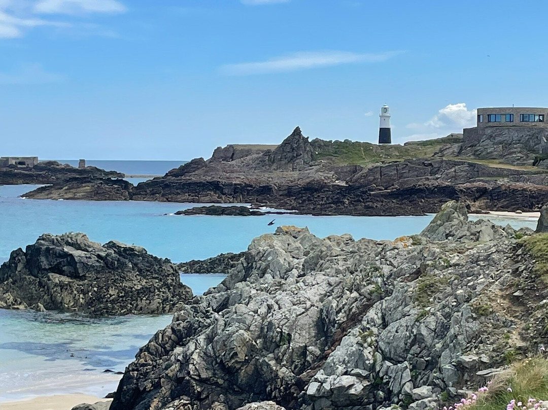 Alderney Coastal Path-Alderney必去景点