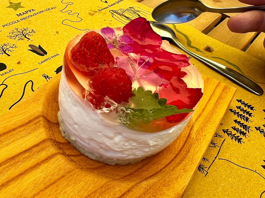 La Chèvre Heureuse-Saint-Marcel必去景点