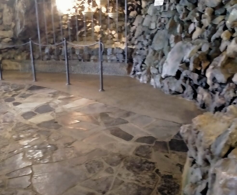 Santuario Madonna della Cornabusa-Sant'Omobono Terme必去景点