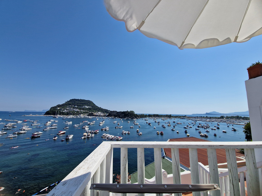 Punta Pennata Lido-Bacoli必去景点
