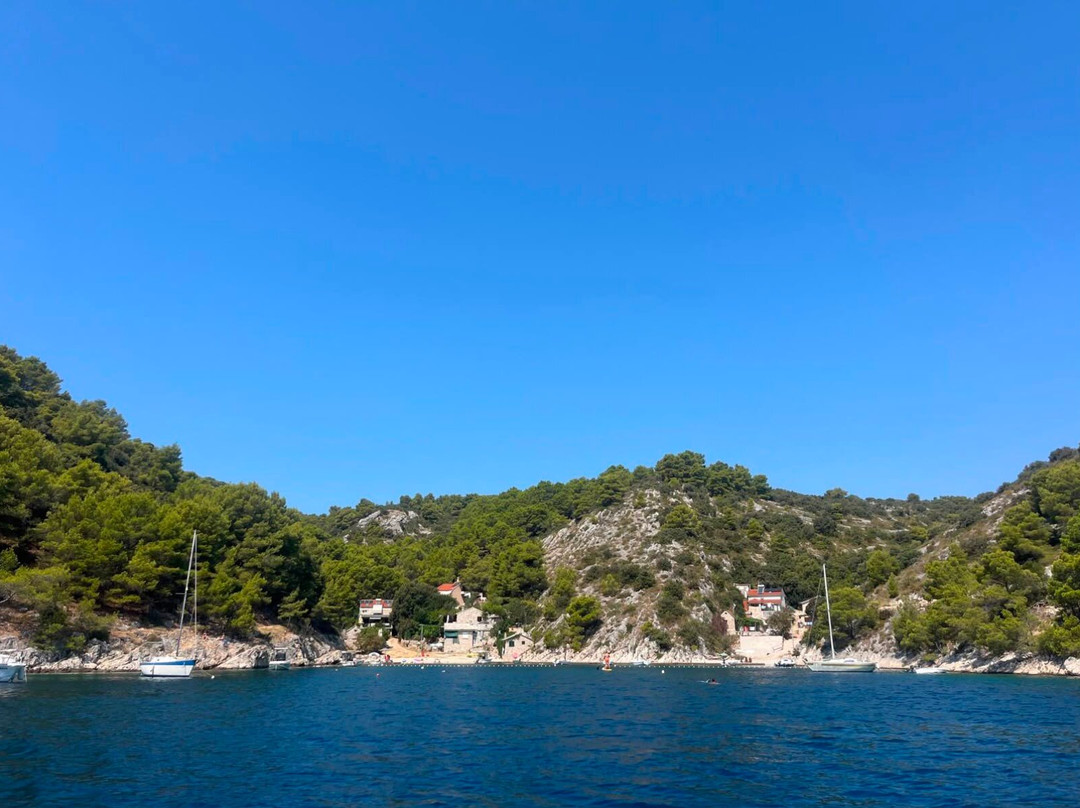 Kaštela Boat Tours-Kastel Kambelovac必去景点