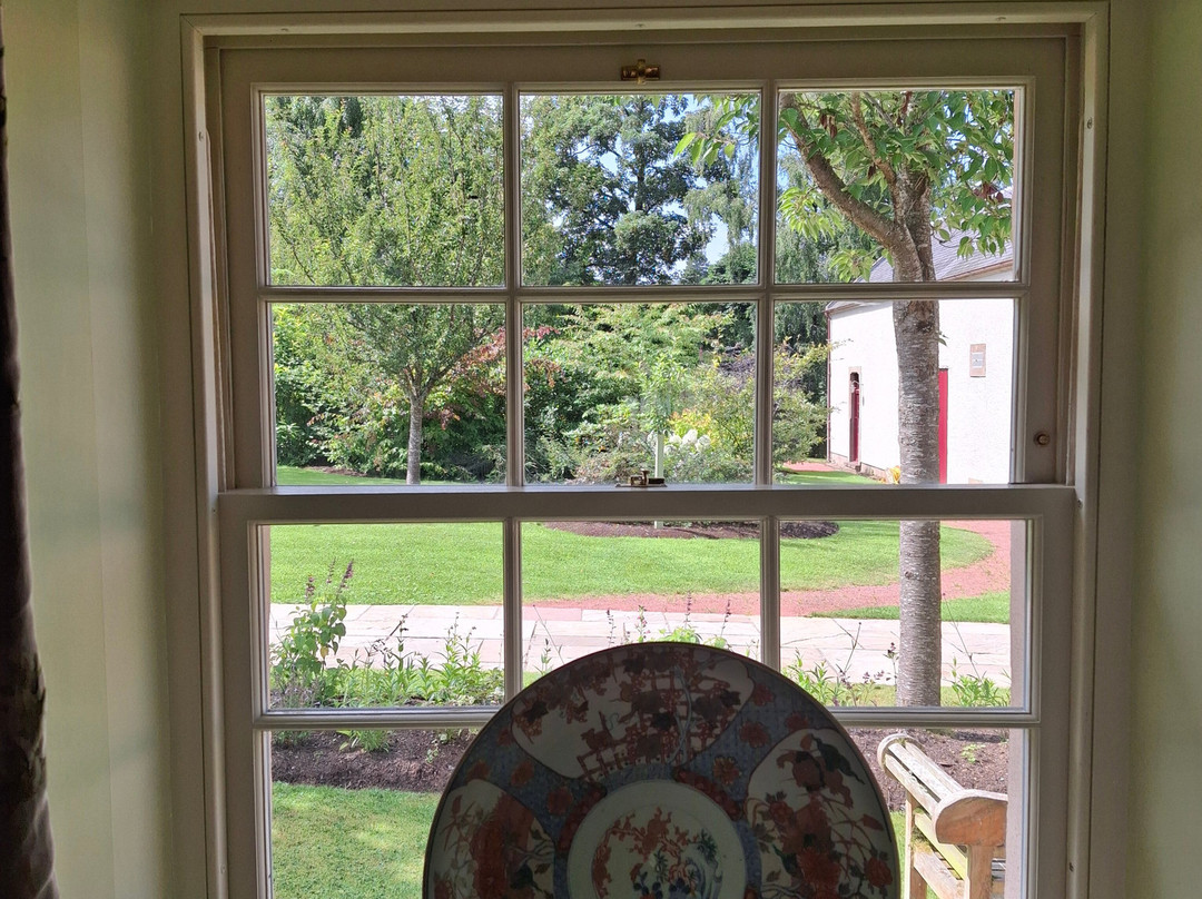 Dumfries House Lodge主图