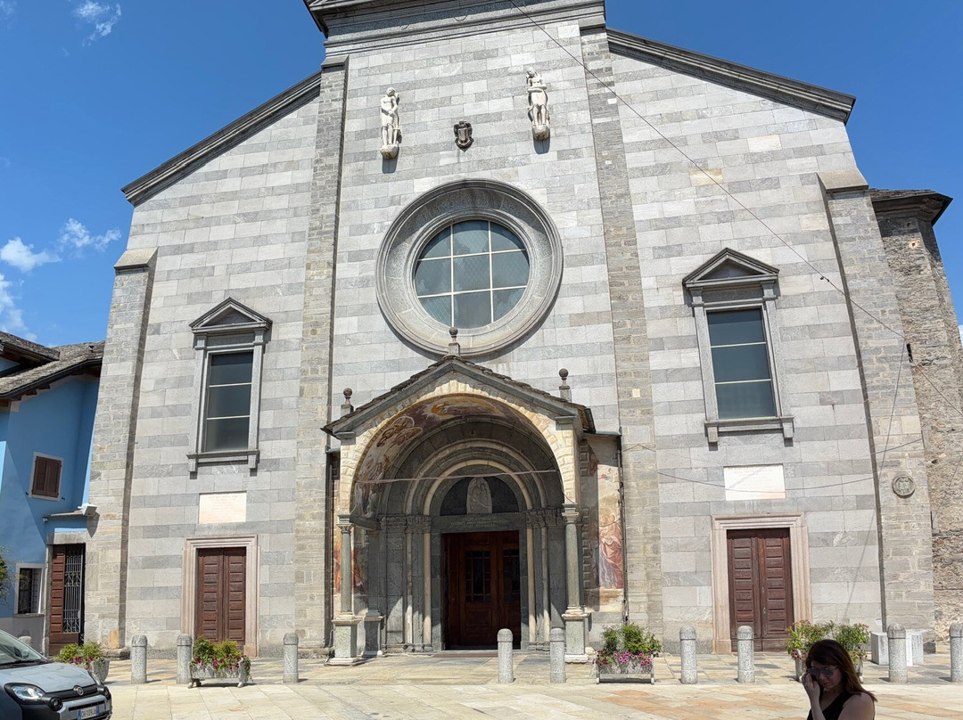 Collegiata dei Santi Gervasio e Protasio-多莫多索拉必去景点