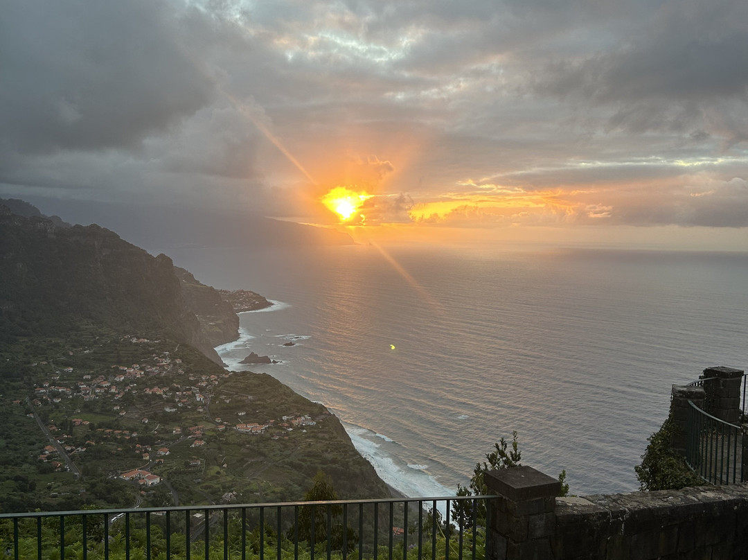 Miradouro da Beira da Quinta-Arco de Sao Jorge必去景点
