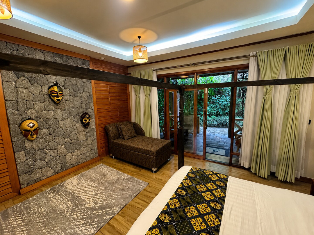提罗雷萨火山生态小屋旅馆主图