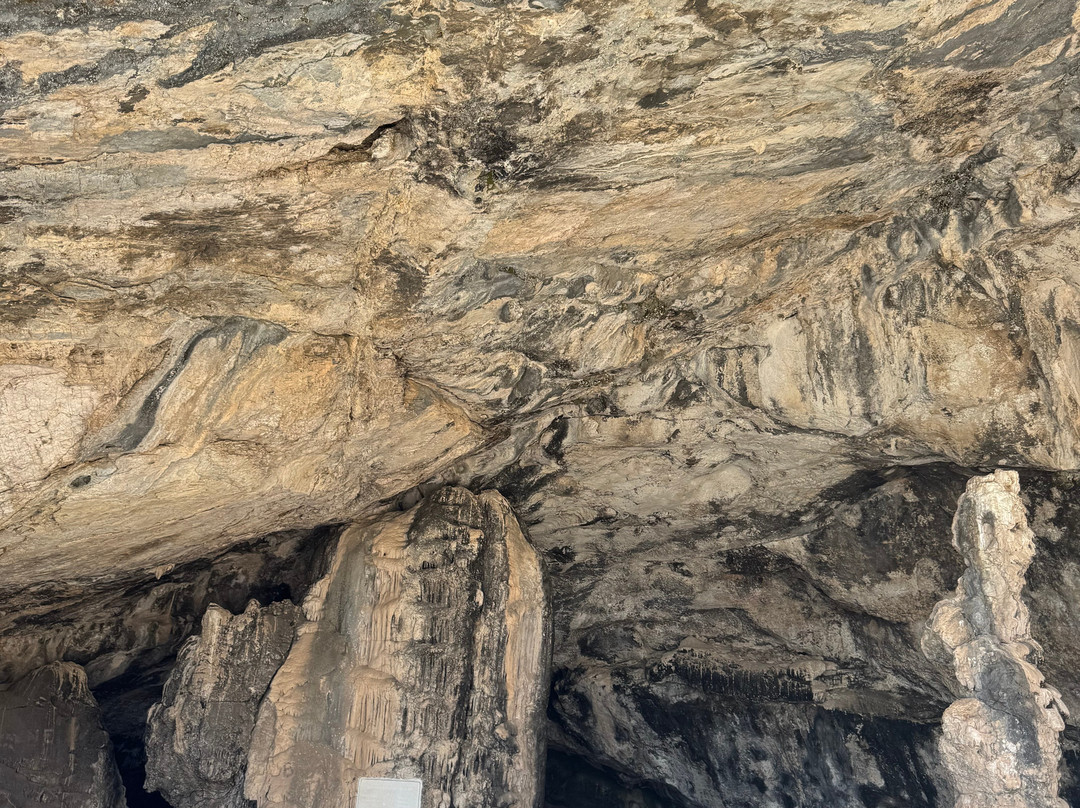 The Cave of Antiparos-Antiparos必去景点