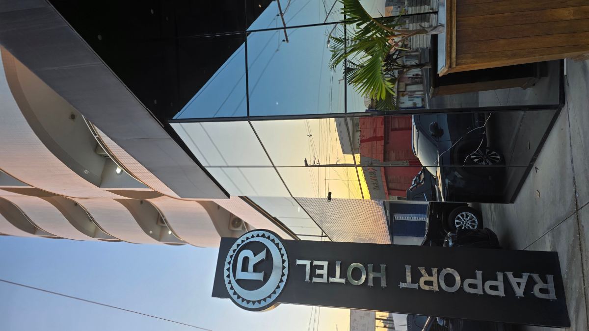 拉波特酒店-旅行者