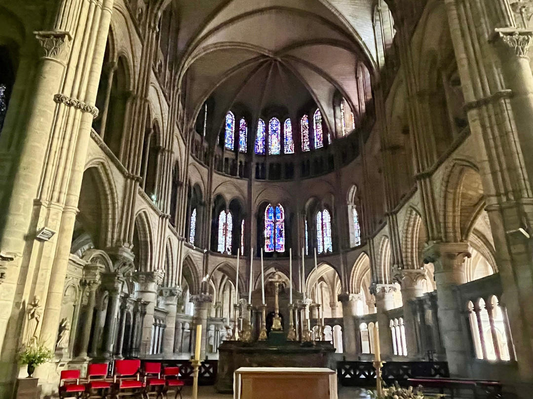 Basilique Saint-Remi-兰斯必去景点