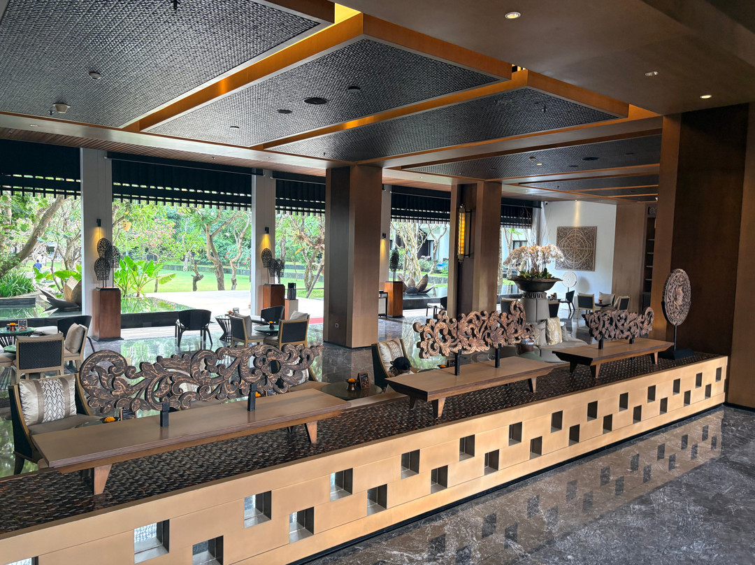 巴厘岛安瓦雅海滩度假酒店主图