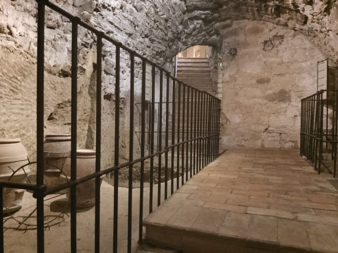 Pozzo Della Cava - Complesso Archeologico-奥尔维耶托必去景点