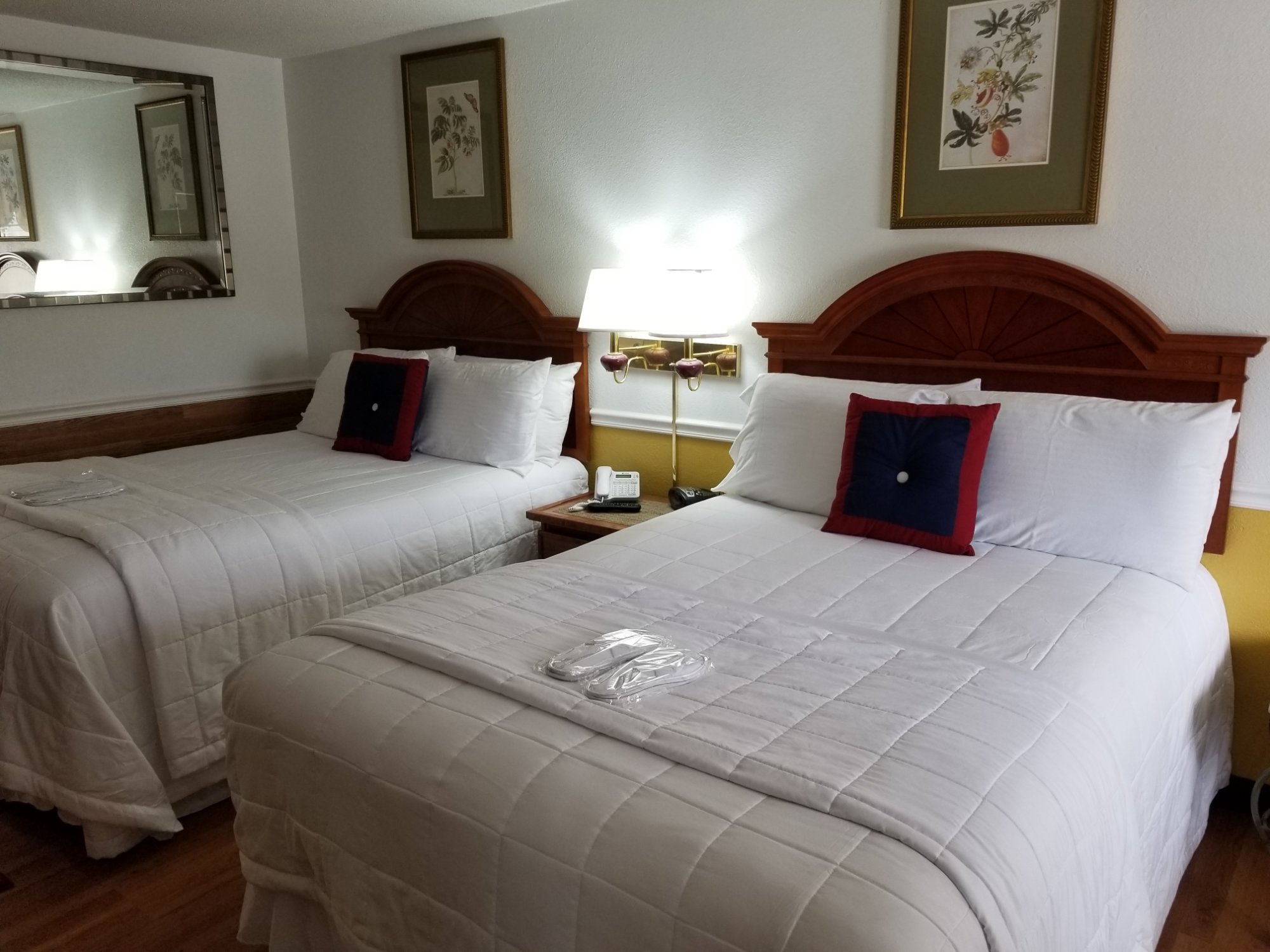 Knights Inn West Memphis-官方